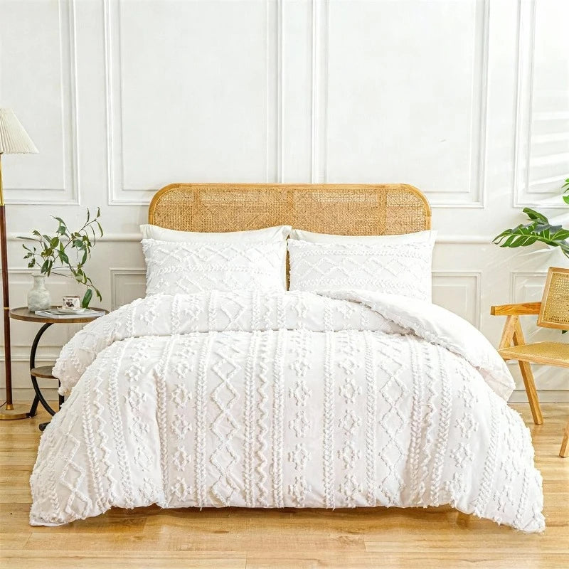 Ezzede Tufted Comforter Set