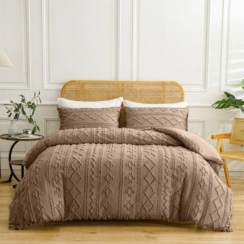 Ezzede Tufted Comforter Set
